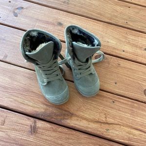 Rocket Dog Size 11 Girls Boots